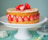 Kleine Erdbeertorte