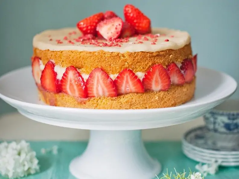 Kleine Erdbeertorte