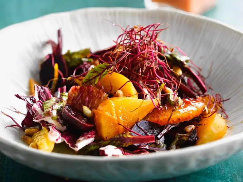 Rote-Bete-Salat mit Orangen und Radicchio
