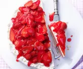Leichte Erdbeer-Torte