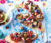 Bruschetta mit Champignons und getrockneten Tomaten