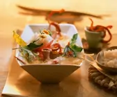 Asiatische Entensuppe mit Duftreis