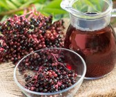 Selbst gemachter Holundersaft