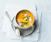 Möhrensuppe mit Mango