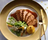 Entenbrust mit Wirsing-Möhren und Herzoginkartoffeln