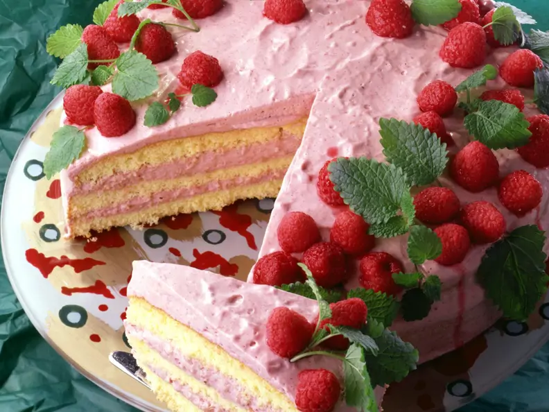 Himbeersahne-Torte