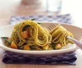 Spaghetti mit Pesto und Prinzessbohnen