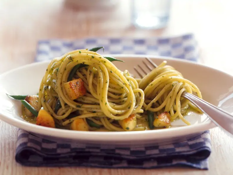 Spaghetti mit Pesto und Prinzessbohnen