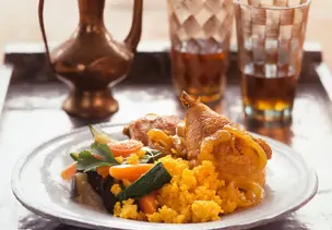 Couscous mit Poularde