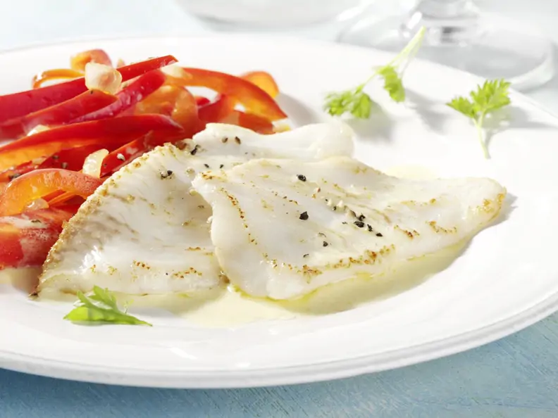 Schollenfilet mit Paprikagemüse