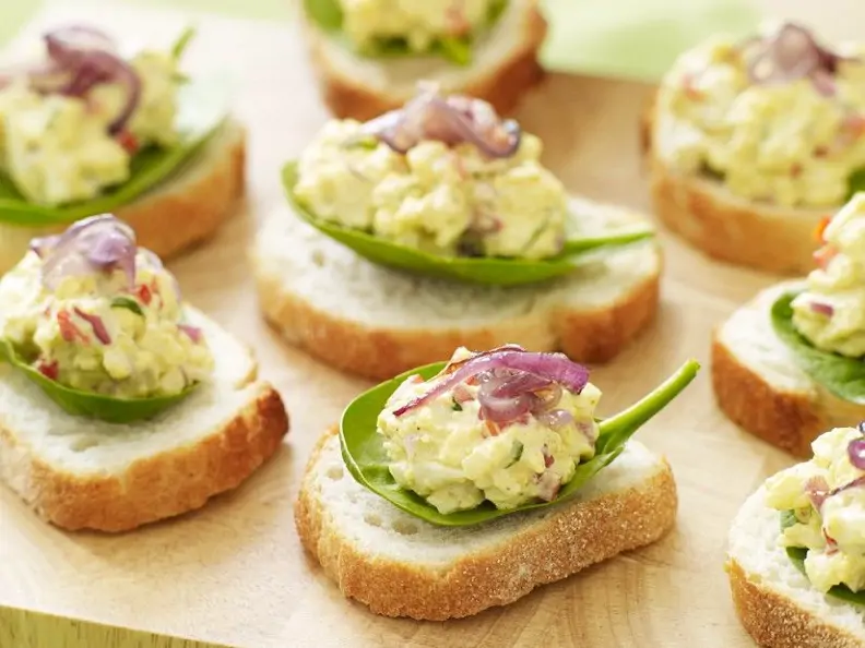 Eiersalat-Häppchen
