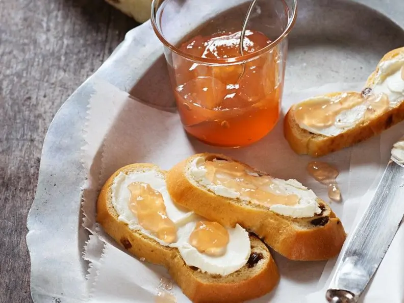 Quittengelee mit Orangenlikör
