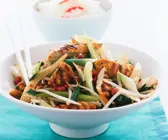 Hähnchenstreifen mit Gemüse aus dem Wok