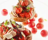 Bruschetta mit Thunfisch