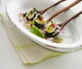 Wachteleier mit Bärlauchpesto und Radieschen