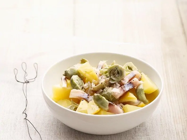 Heringsalat mit Artischocken