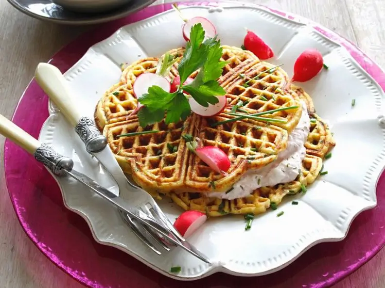 Pikante Waffeln mit Quark