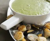 Käsefondue mit Muscheln