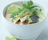 Thailändische Hühnchen-Kokos-Suppe
