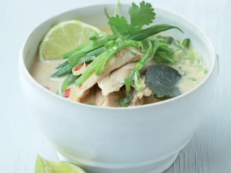 Thailändische Hühnchen-Kokos-Suppe