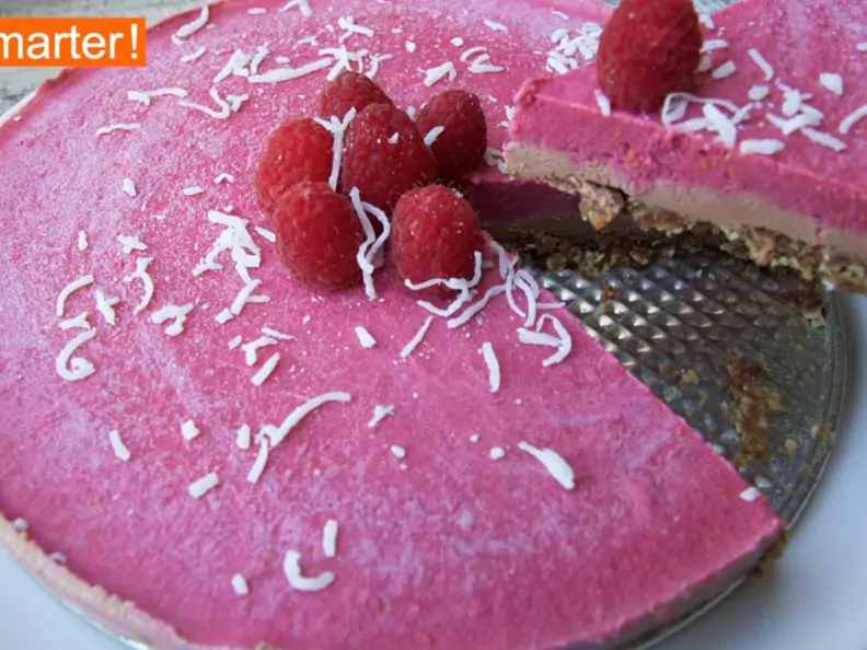 Raw Cake mit Himbeeren