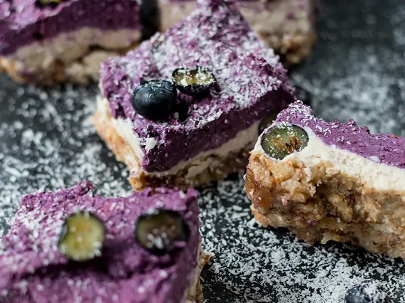 Raw Blueberry Cheesecake