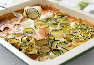 gratinierte Zucchiniröllchen