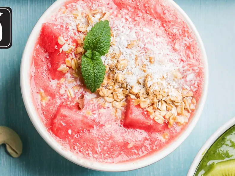 Rosa Smoothie-Bowl mit Wassermelone für den Thermomix