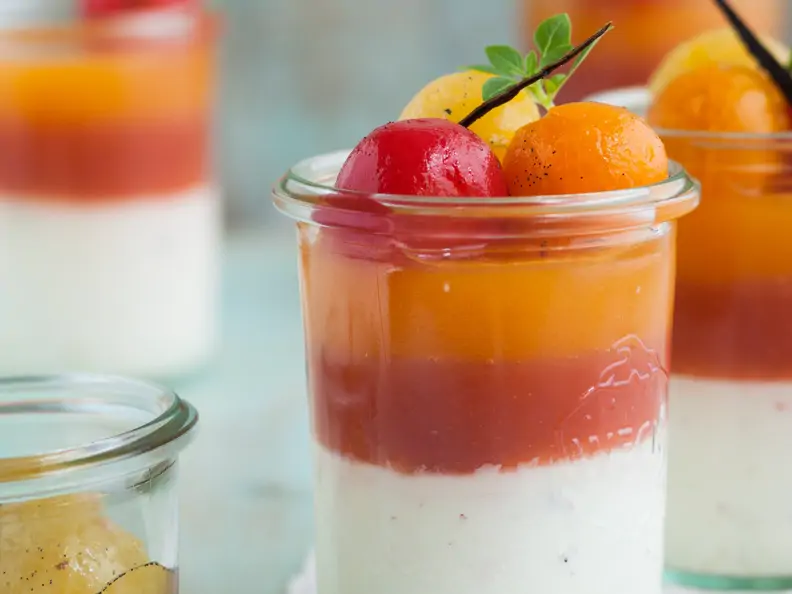 Zweierlei Tomatenmus mit Frischkäse-Vanillecreme