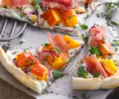 Kürbis-Kräuter-Flammkuchen für den Thermomix®
