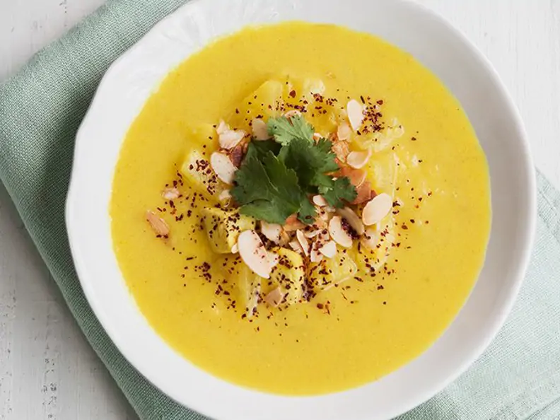 Ananas-Curry-Suppe