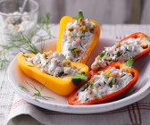 Paprika mit Hüttenkäse