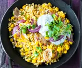 Getreidepfanne mit Skyr-Dip