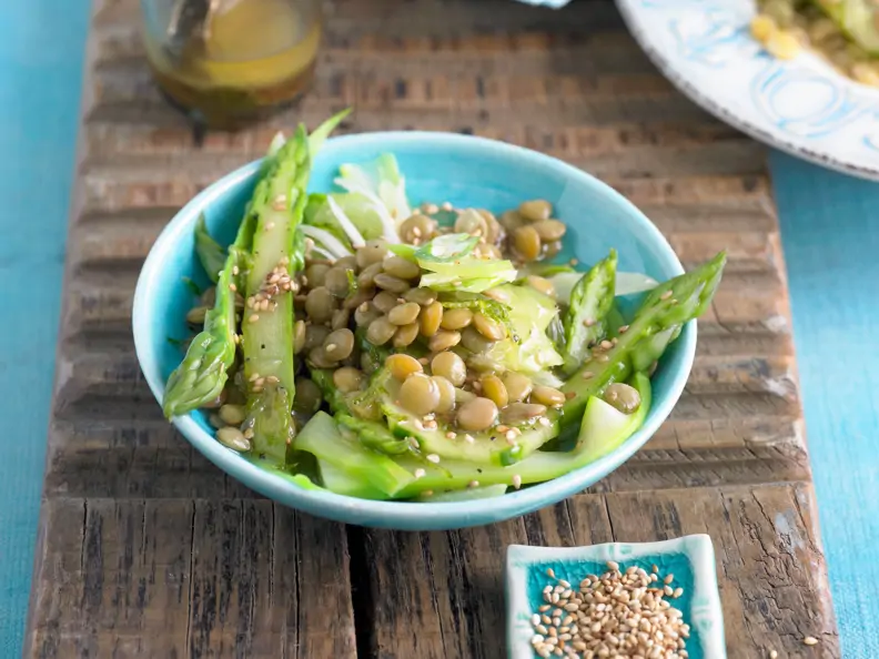 Spargelsalat mit Linsen