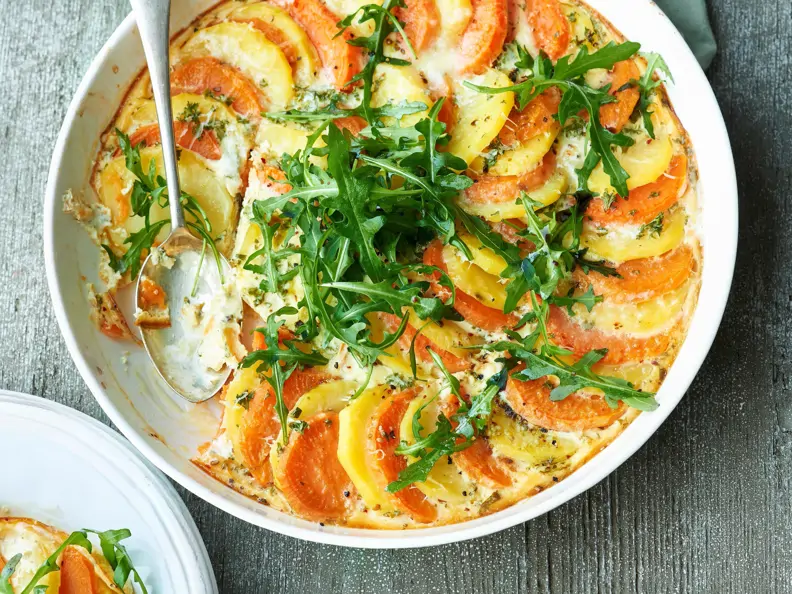 Süßkartoffelauflauf mit Rucola