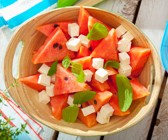 Wassermelonensalat mit Feta und Minze