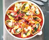 Nudel-Tomaten-Gratin mit Auberginen