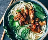 Nudelsuppe mit Hähnchen