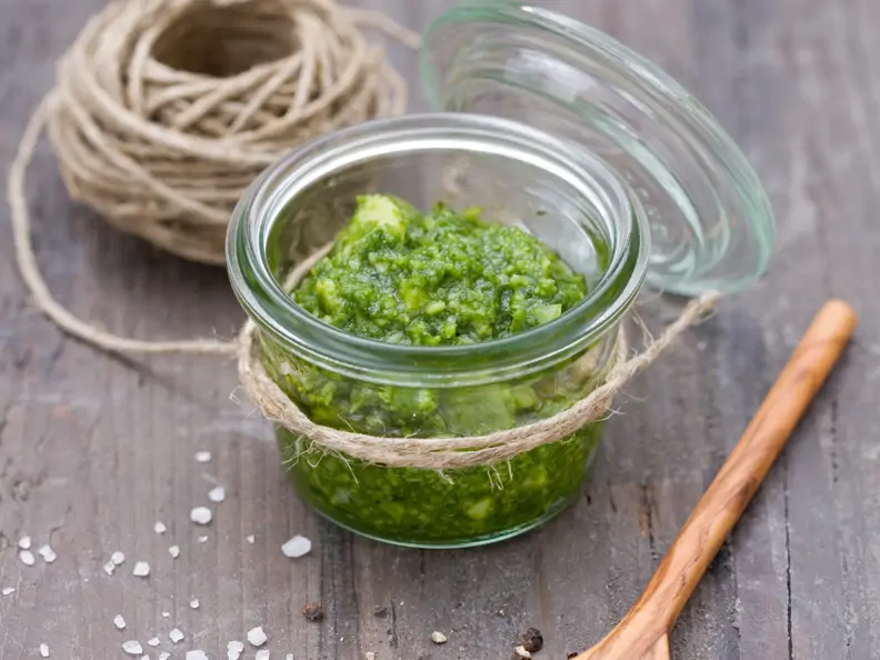 Petersilien-Pesto