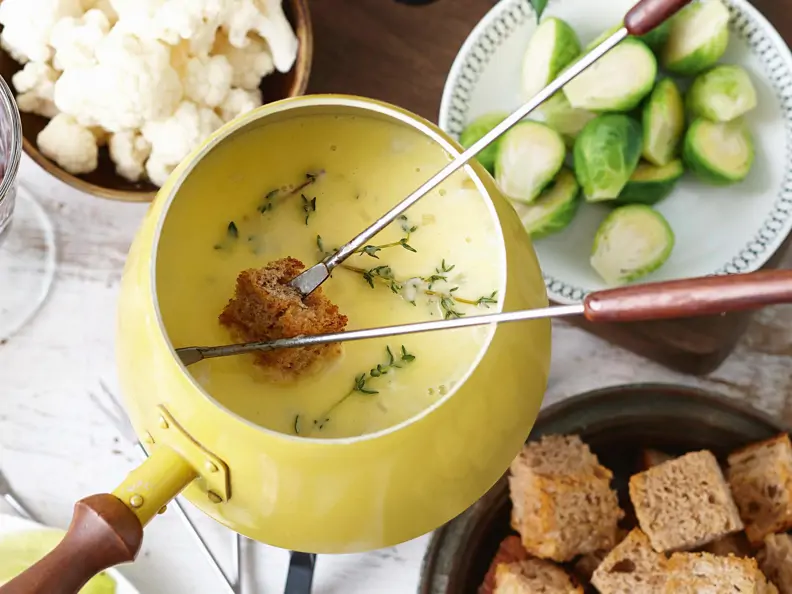 Apfel-Thymian-Käsefondue