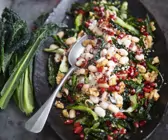 Salat mit Schwarzkohl und weißen Bohnen