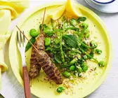 Köfte-Spieße mit Bulgur-Bohnen-Salat