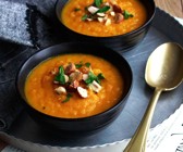 Möhren-Pastinaken-Cremesuppe