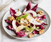 Radicchio-Fenchel-Salat mit Walnusskernen