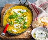 Linsen-Dal mit Minzjoghurt