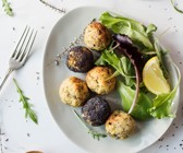 Auberginenbällchen mit Mohn