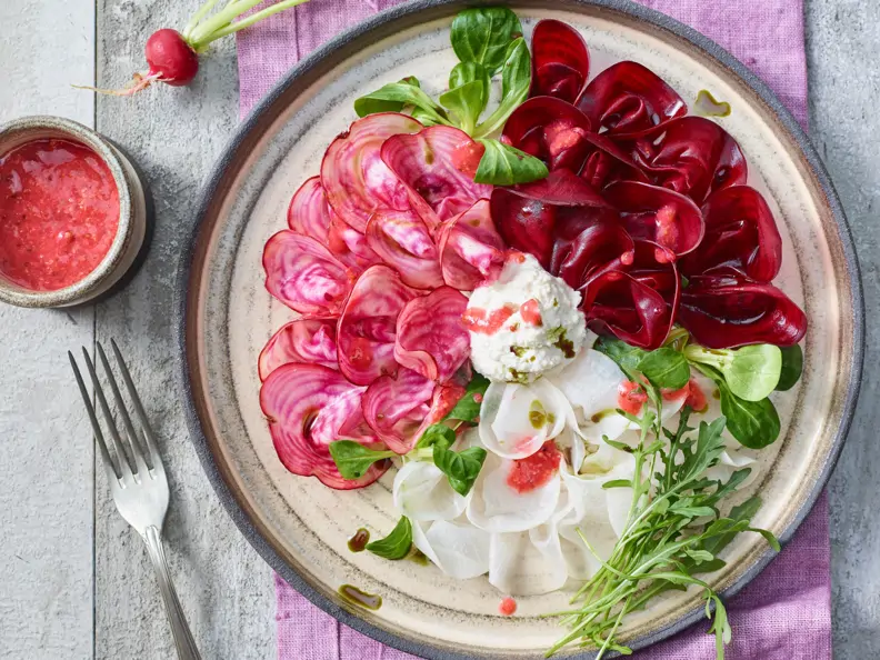 Gemüse-Carpaccio mit Cashewcreme
