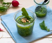 Radieschengrün-Pesto