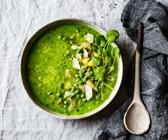 Erbsensuppe mit Brunnenkresse