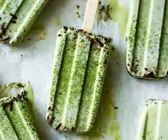 Cashew-Matcha-Eis